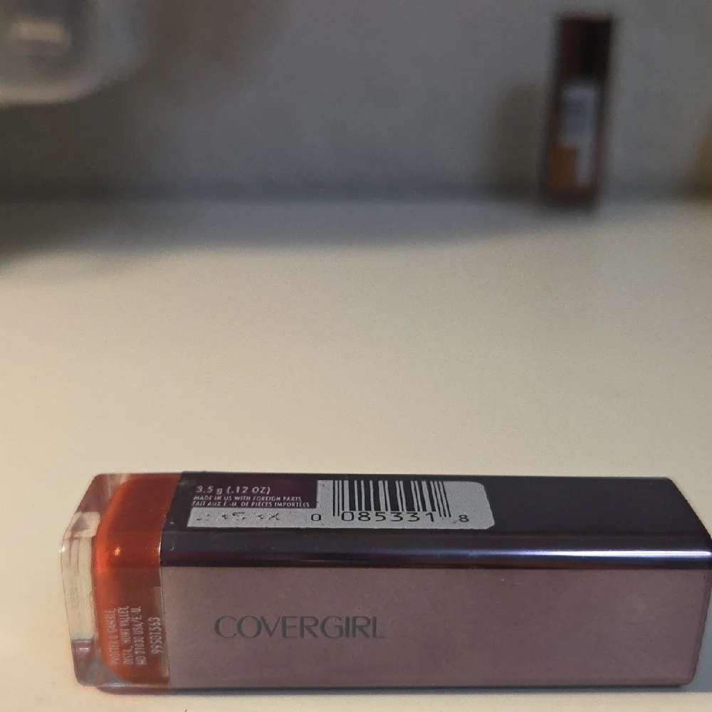 COVERGIRL Lipstick - Bright Orange Tone